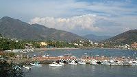 El Muelle Municipal - foto copyright 2001 Peter Howard