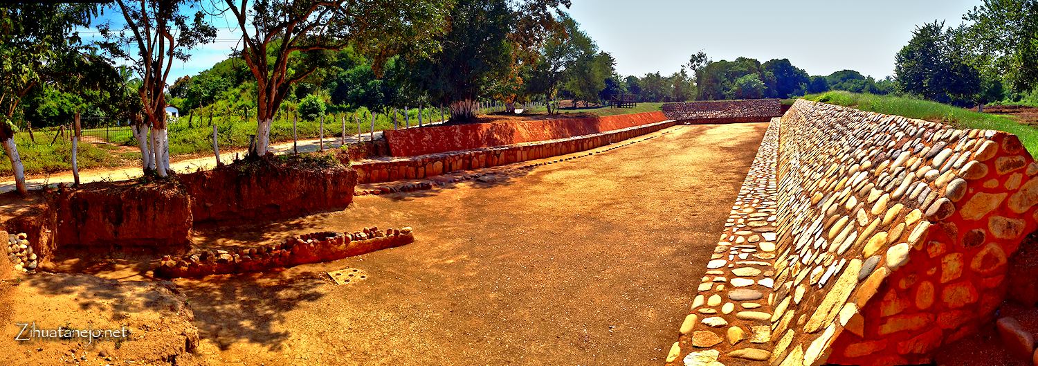 Restored ceremonial Ball Court at Xihuac&aacute;n