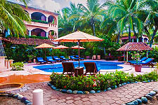 Casa de la Sirena Condos